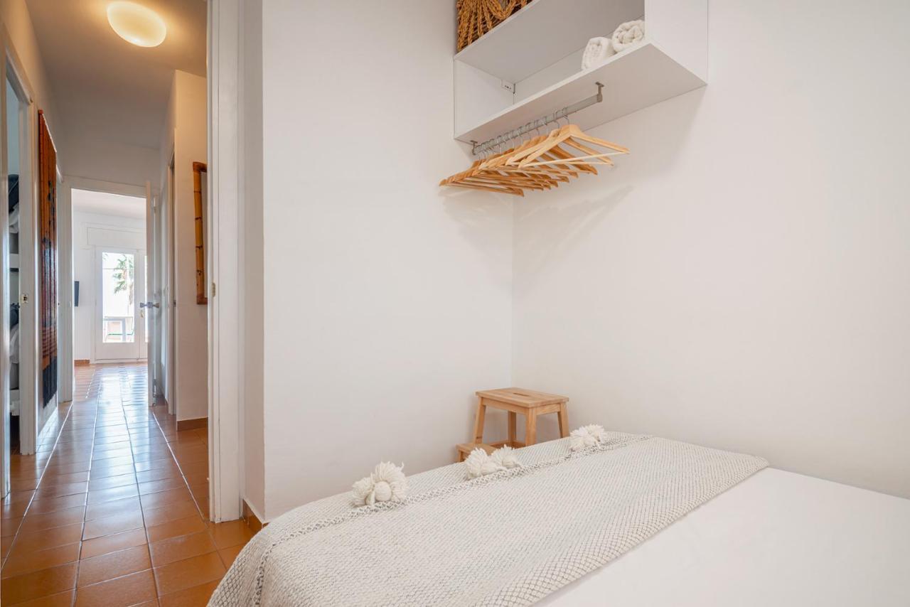 Beach House Cambrils Apartamento En Primera Linea De Playa Ngoại thất bức ảnh