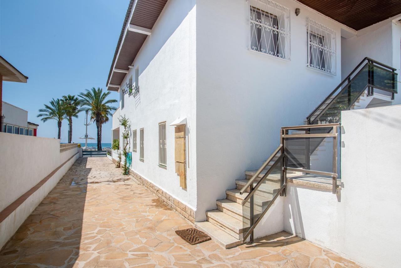 Beach House Cambrils Apartamento En Primera Linea De Playa Ngoại thất bức ảnh